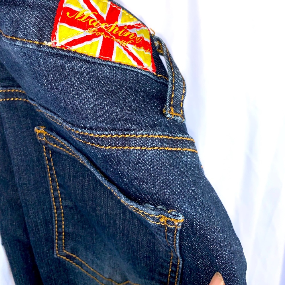 Women’s machine fitted jeans